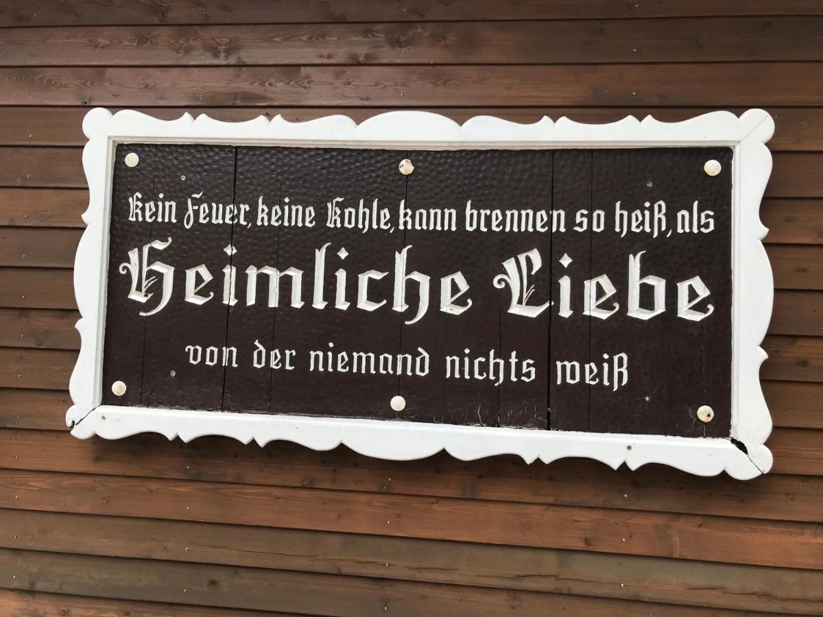 Pension Heimliche Liebe إسن المظهر الخارجي الصورة